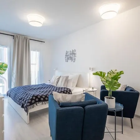Apartment Modern In Authentic Area *