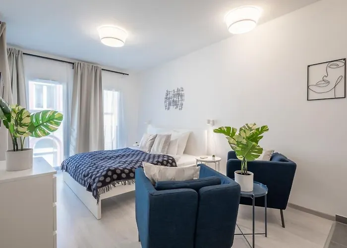 アパート Modern In Authentic Area *